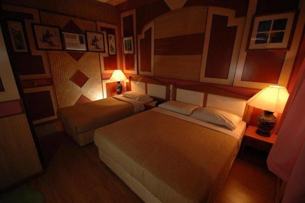 Shari La Island Resort Kampong Pasir Hantu Eksteriør bilde