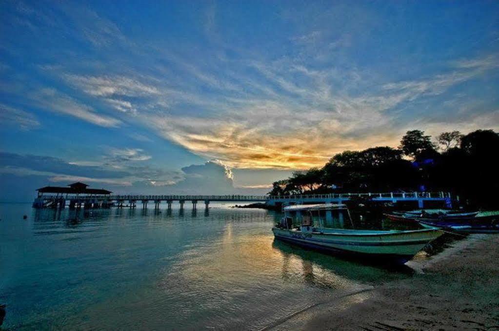 Shari La Island Resort Kampong Pasir Hantu Eksteriør bilde