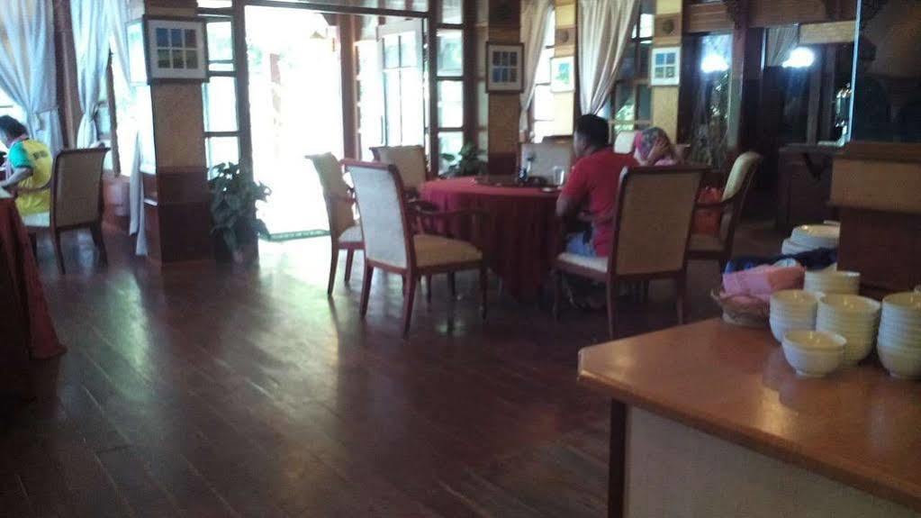 Shari La Island Resort Kampong Pasir Hantu Eksteriør bilde